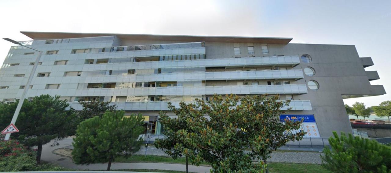 Appartement T2 + Parking Privatif - Centre Ville 巴约讷 外观 照片